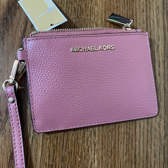 Michael Kors jet set wristlet